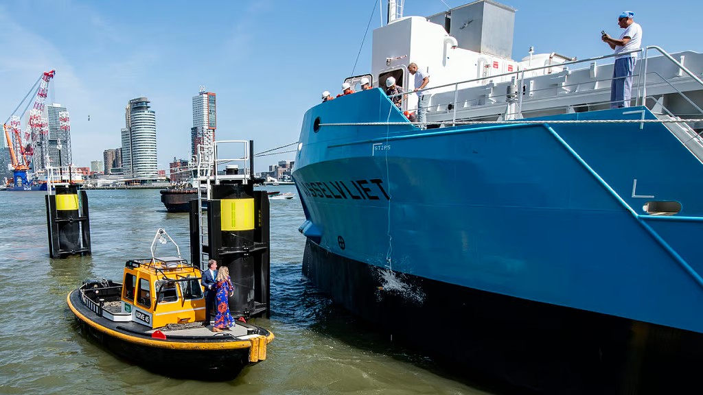  Irish Sea - IJSSELVLIET          transiting St Georges Channel