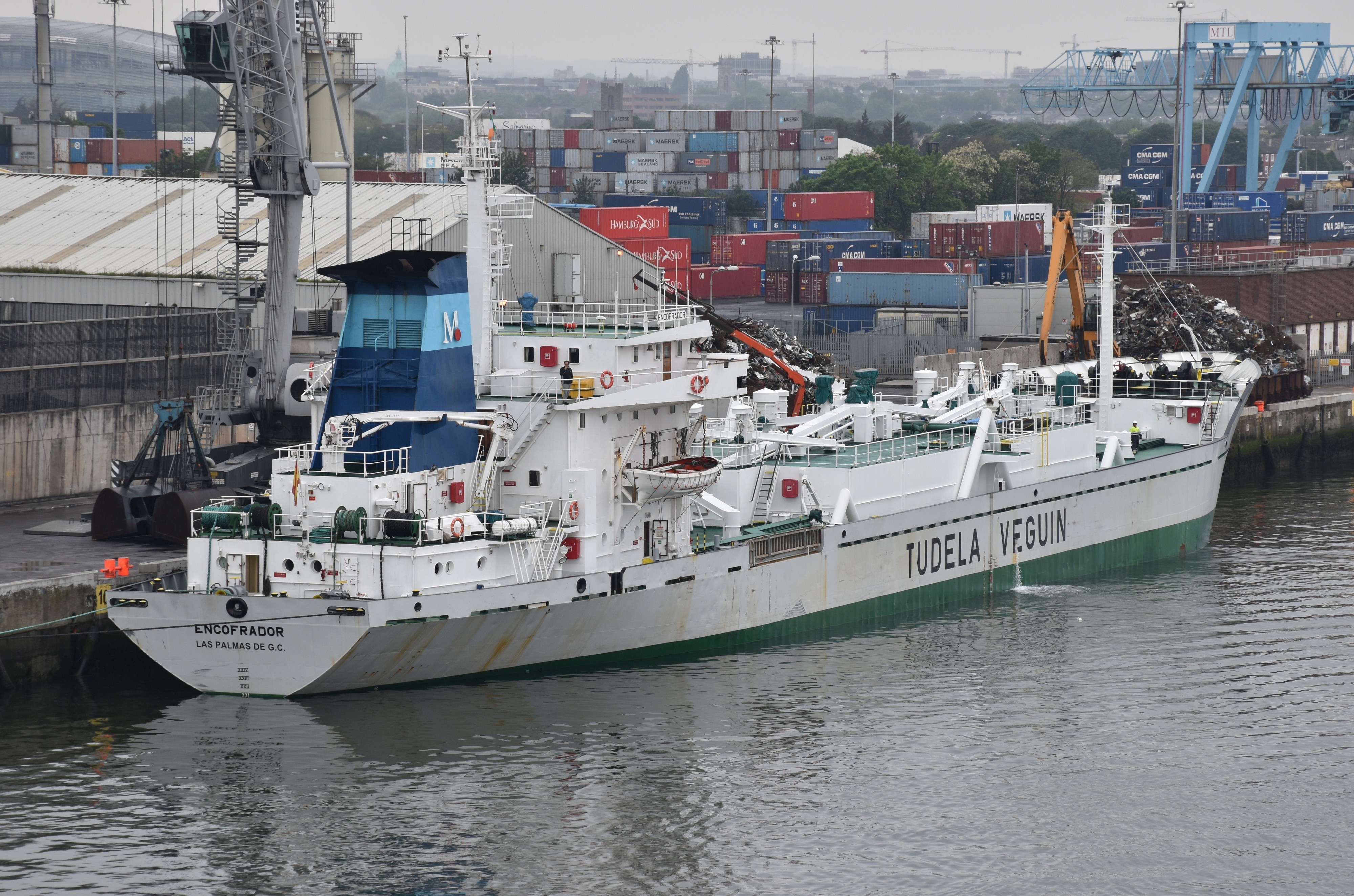  Irish Sea - ENCOFRADOR transiting Irish Sea off Wales