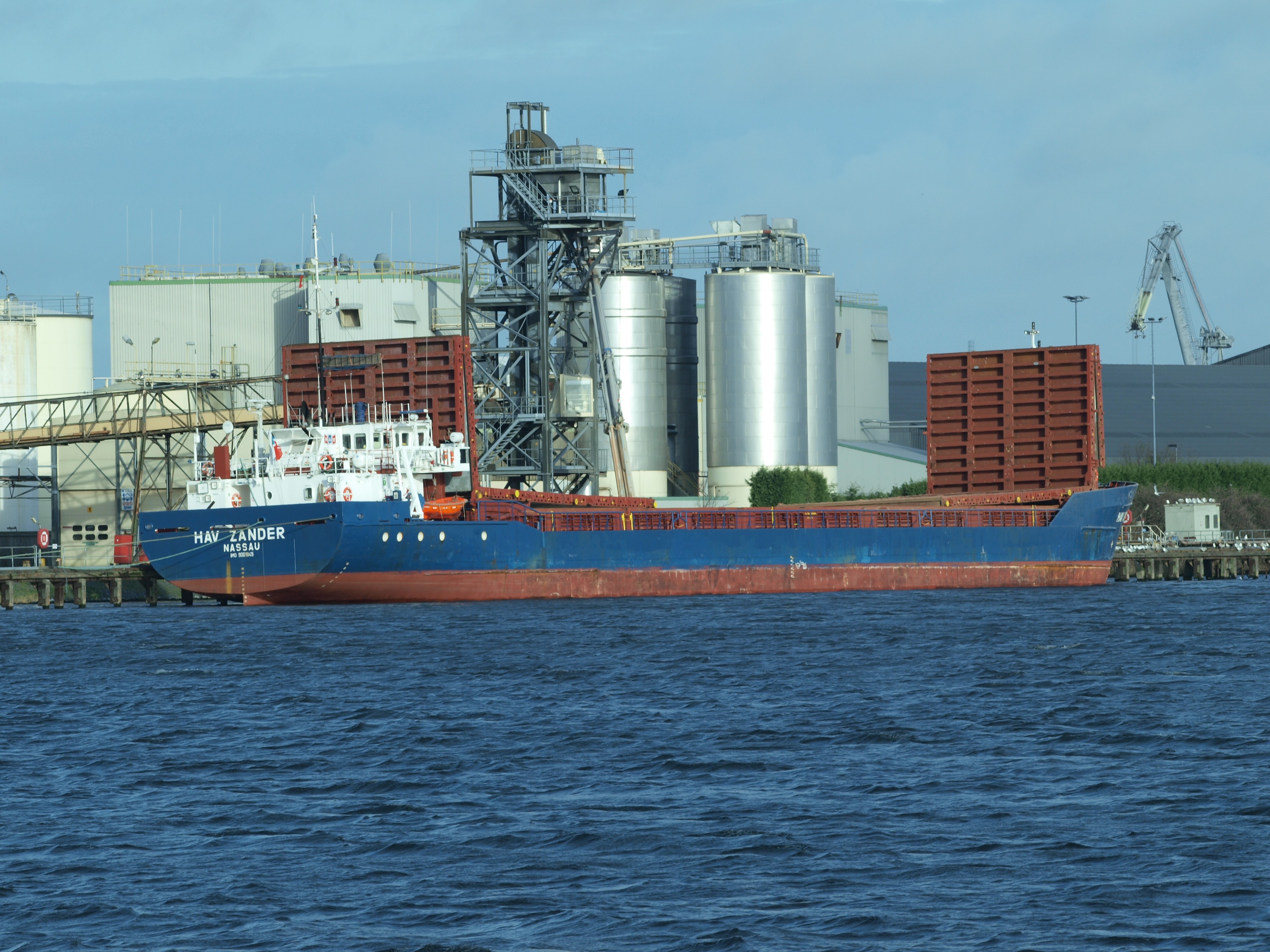 Transit: HAV ZANDER           entering English South Coast at The Dover Strait