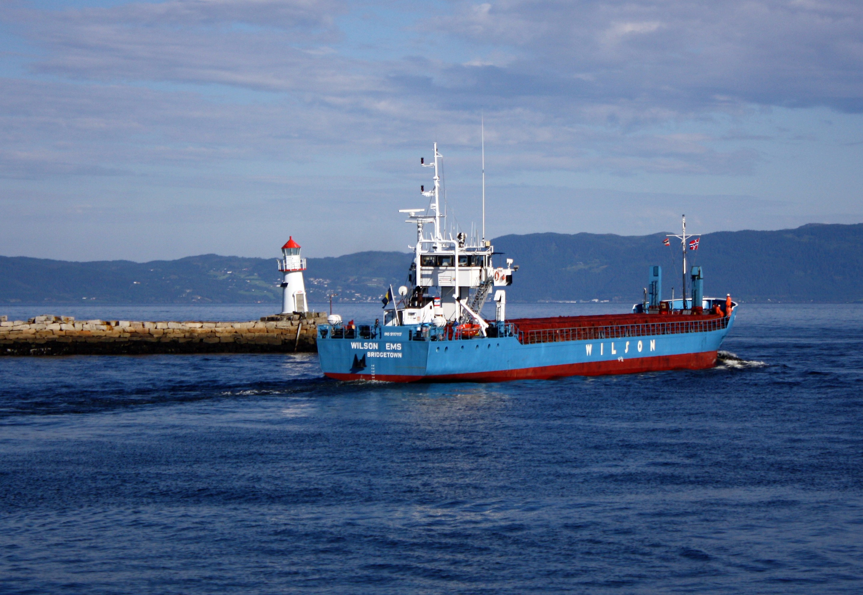 Transit: WILSON EMS           entering English South Coast at The Dover Strait