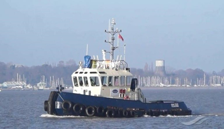 Transit: CT OXTON   entering English South Coast at The Dover Strait