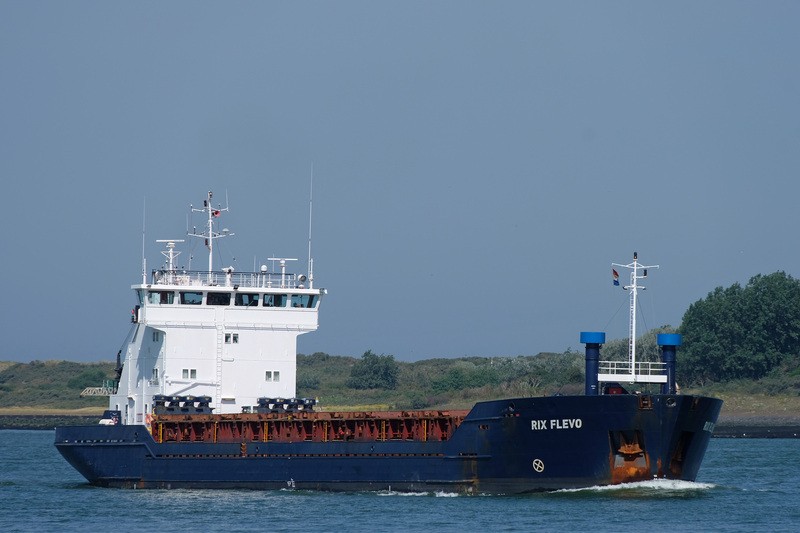  Celtic Sea - RIX FLEVO            transiting Celtic Sea