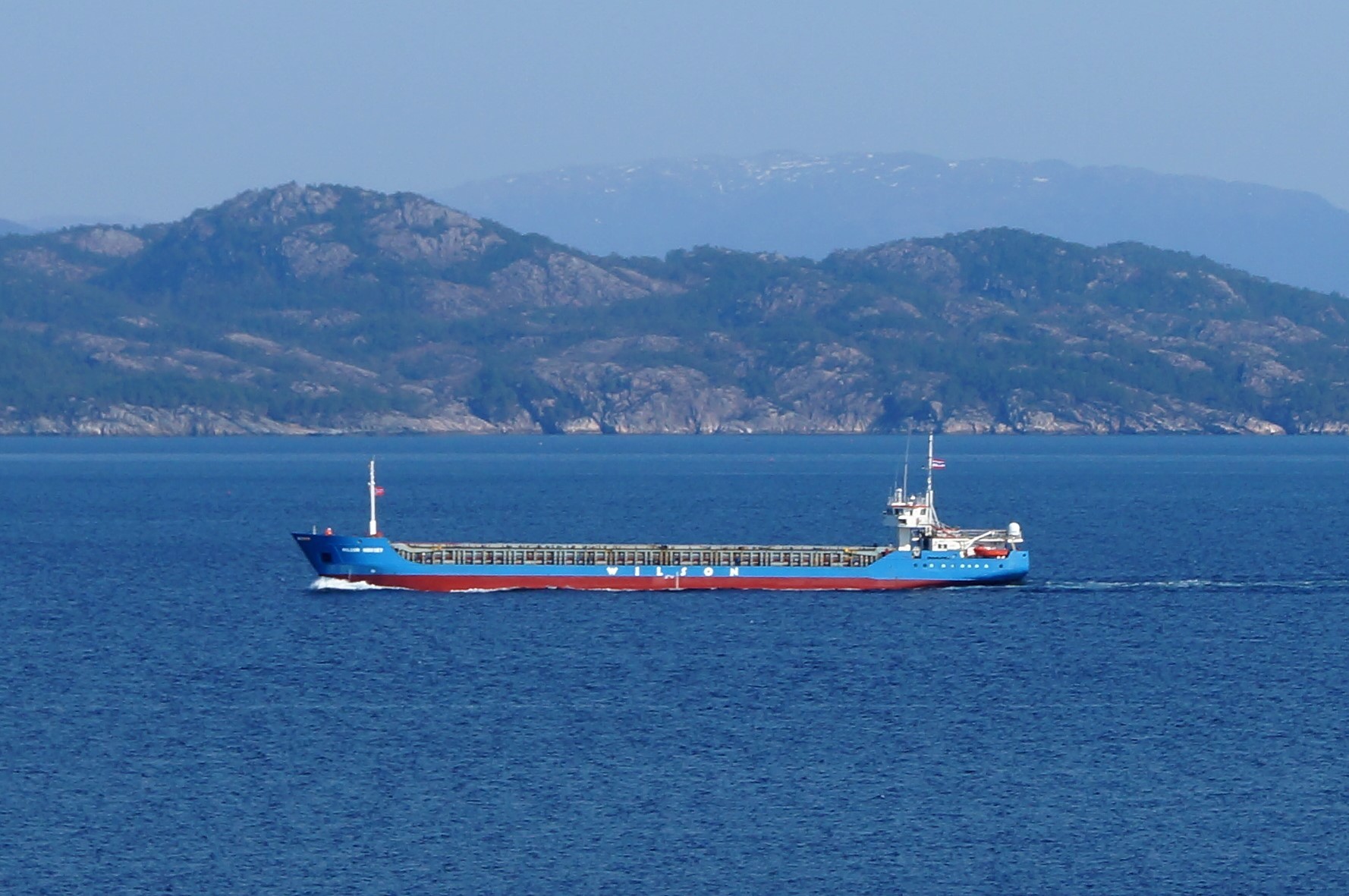  Irish Sea - WILSON MERSEY transiting Irish Sea off Wales