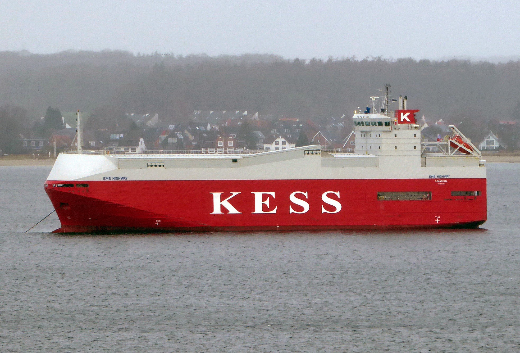Transit: EMS HIGHWAY entering English South Coast at The Dover Strait
