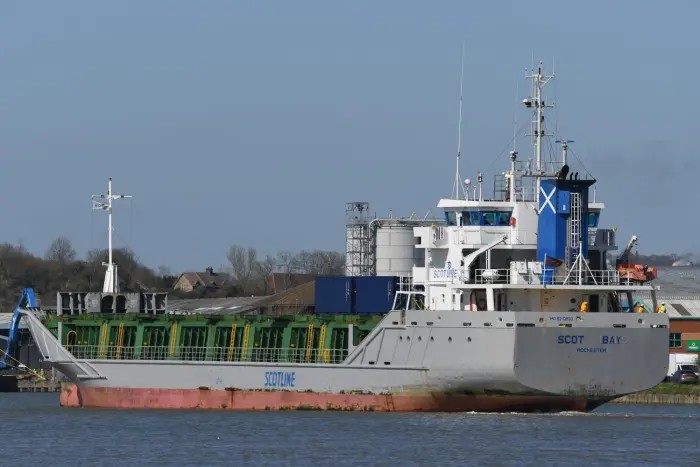  Irish Sea - SCOT BAY transiting North Channel Belfast