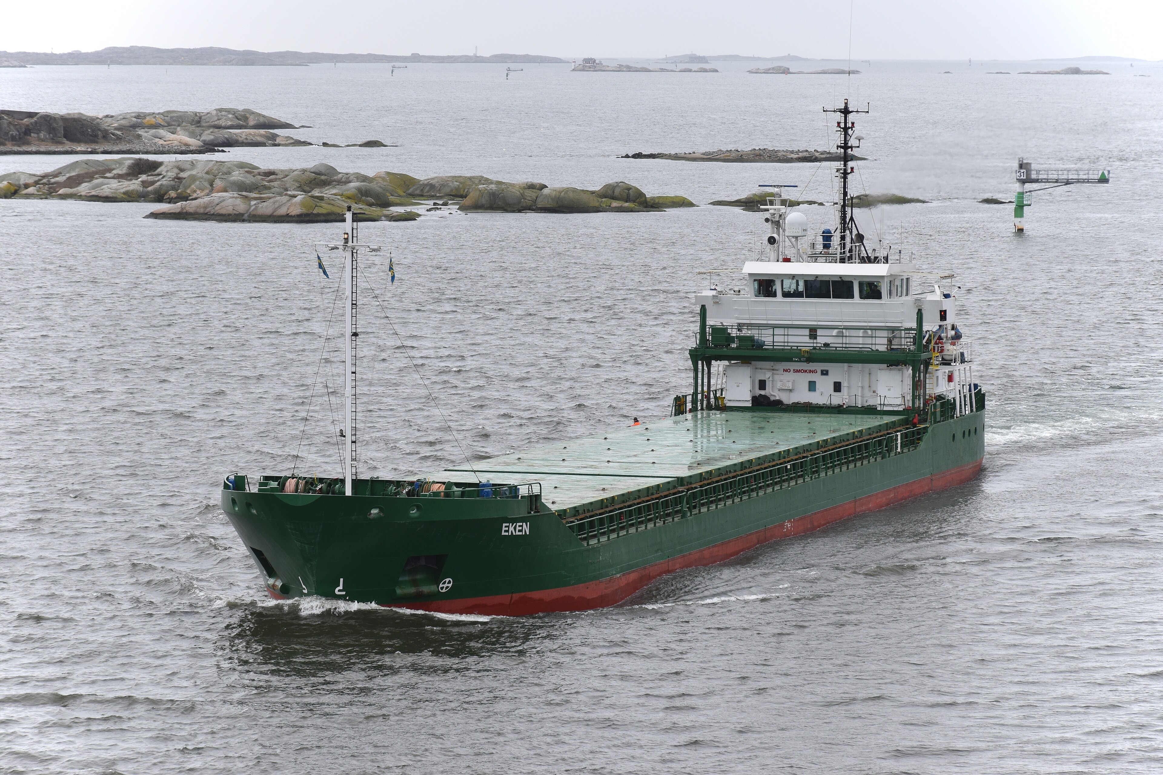 Transit: EKEN                 entering English South Coast at The Dover Strait
