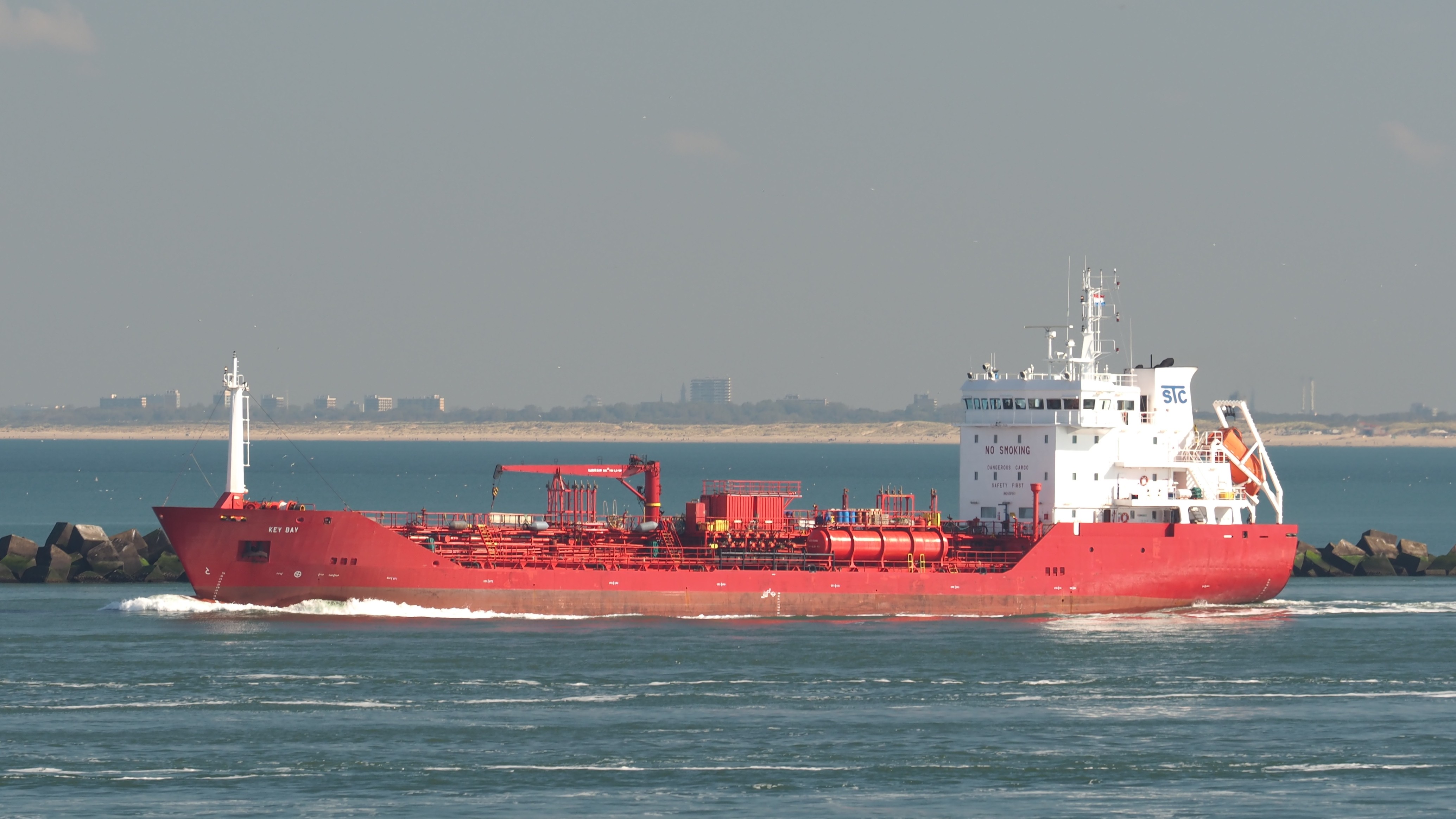 Transit: KEY BAY              entering English South Coast at The Dover Strait