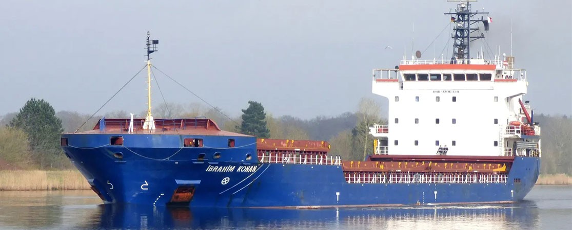Transit: IBRAHIM KONAN        entering English South Coast at The Dover Strait