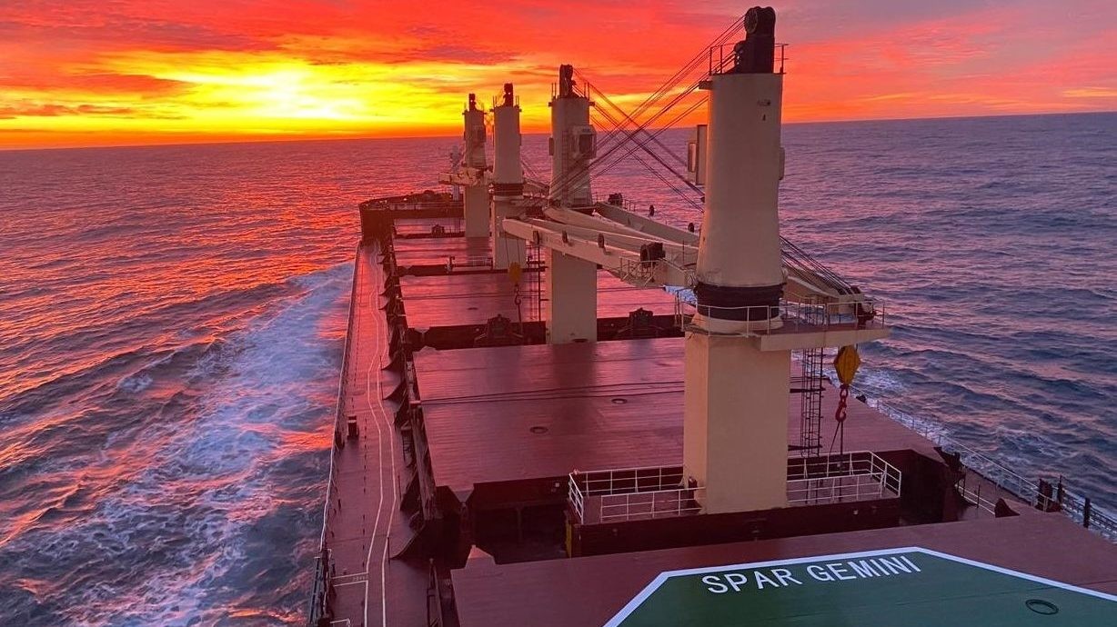 Transit: SPAR GEMINI          entering English South Coast at The Dover Strait
