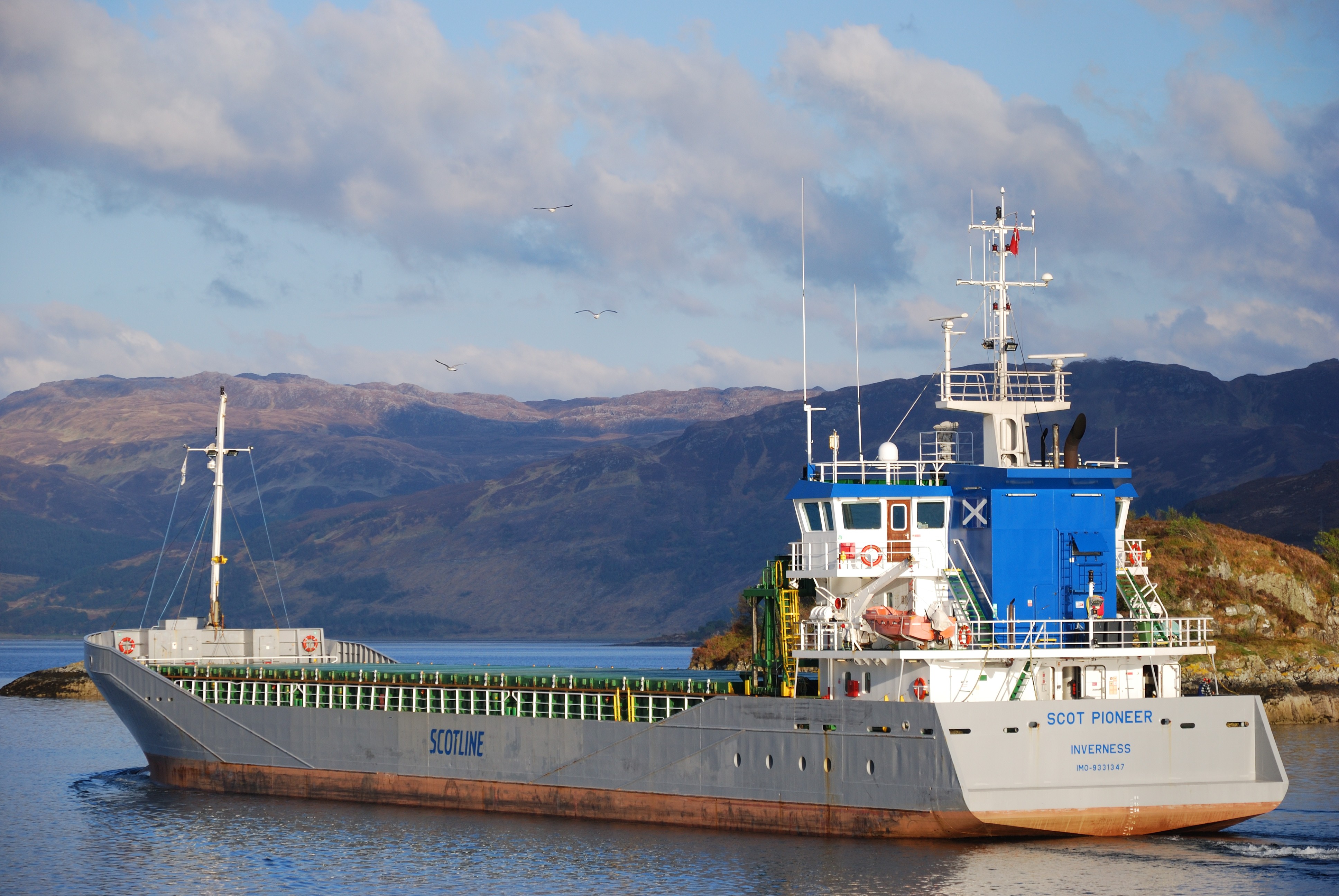  Irish Sea - SCOT PIONEER         transiting Irish Sea off Wales