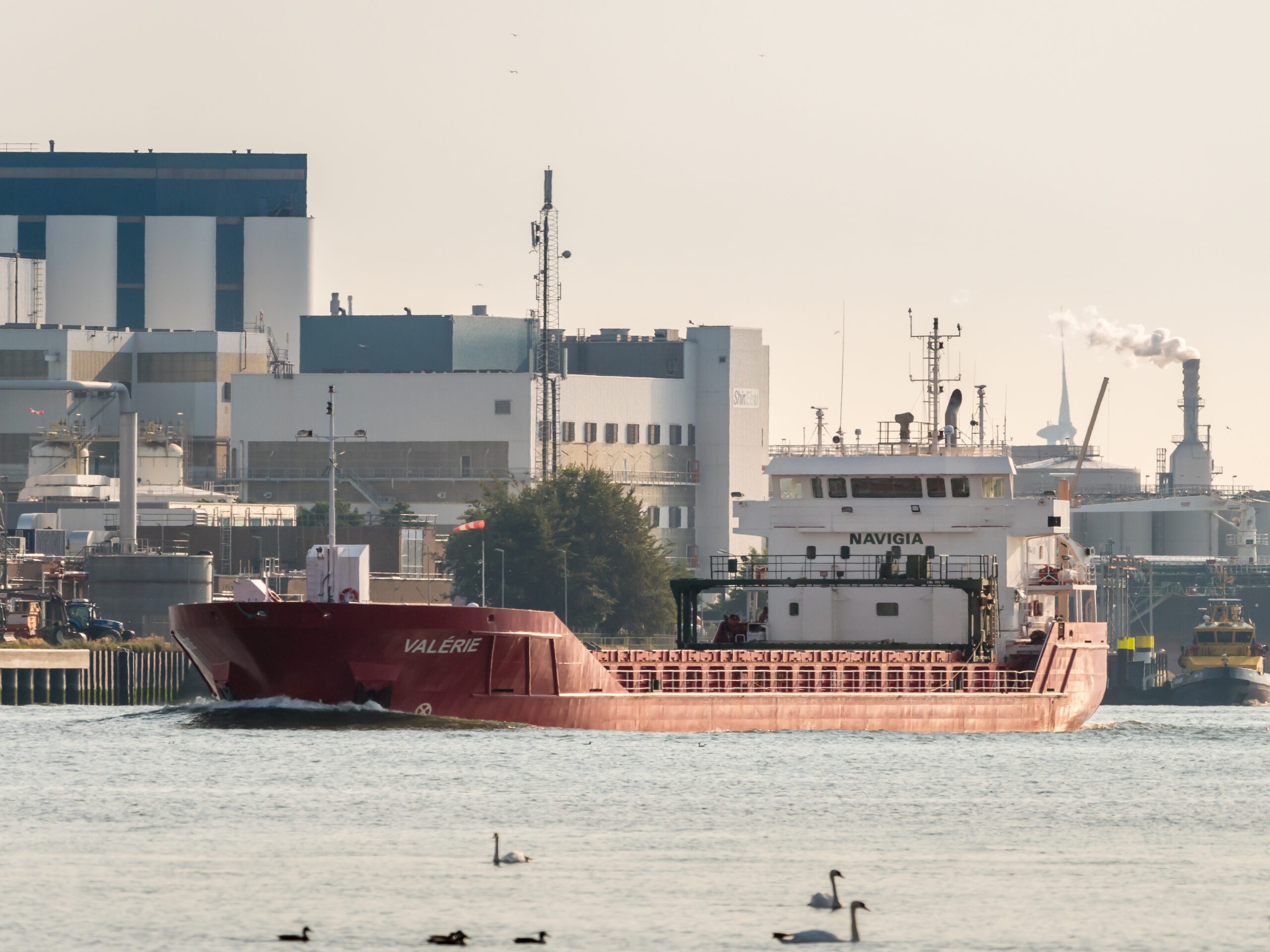 Transit: VALERIE              entering English South Coast at The Dover Strait