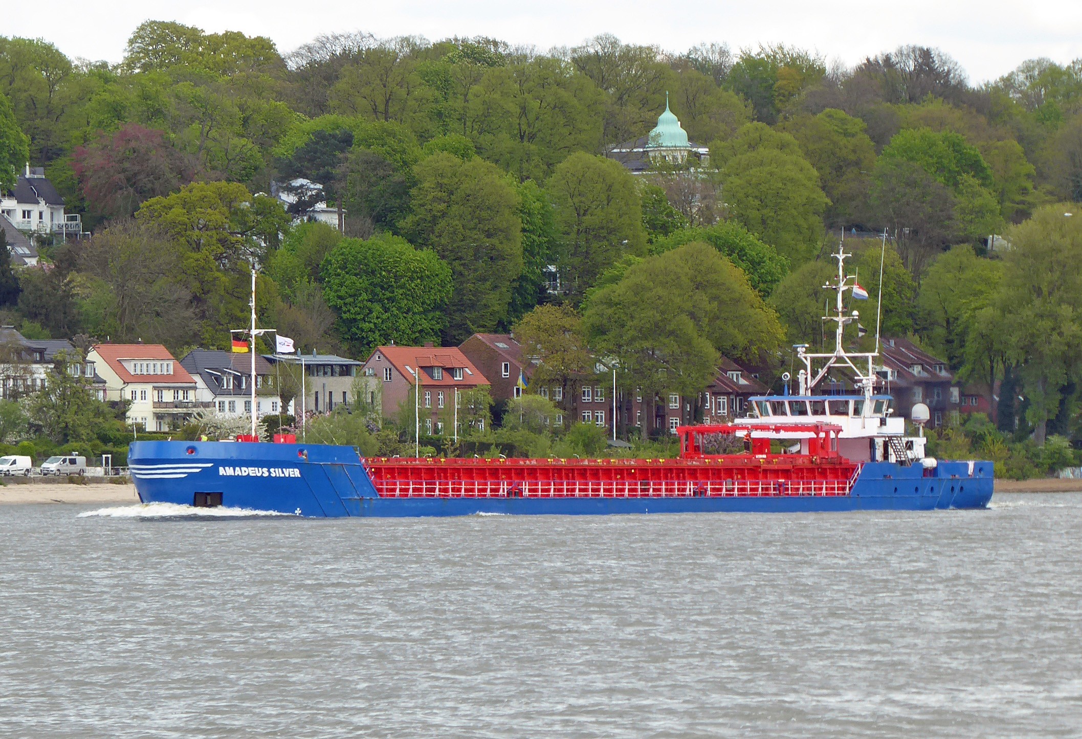  Irish Sea - AMADEUS SILVER       transiting Irish Sea West of Man
