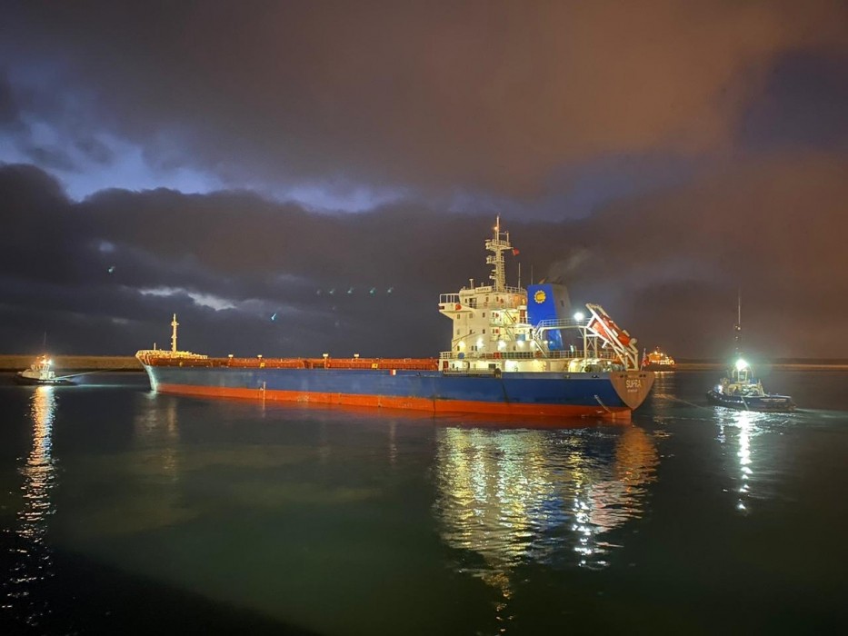 Transit: SUPRA                entering English South Coast at The Dover Strait