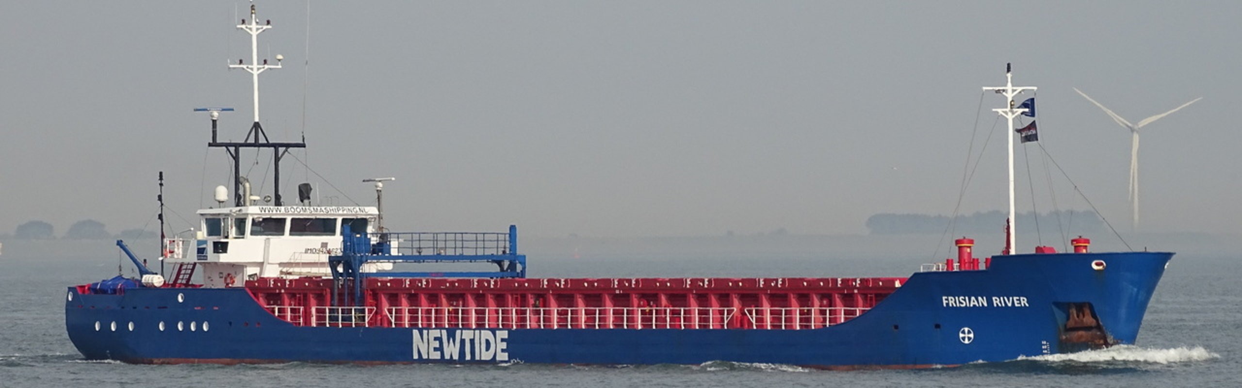 Transit: FRISIAN RIVER        entering English South Coast at The Dover Strait