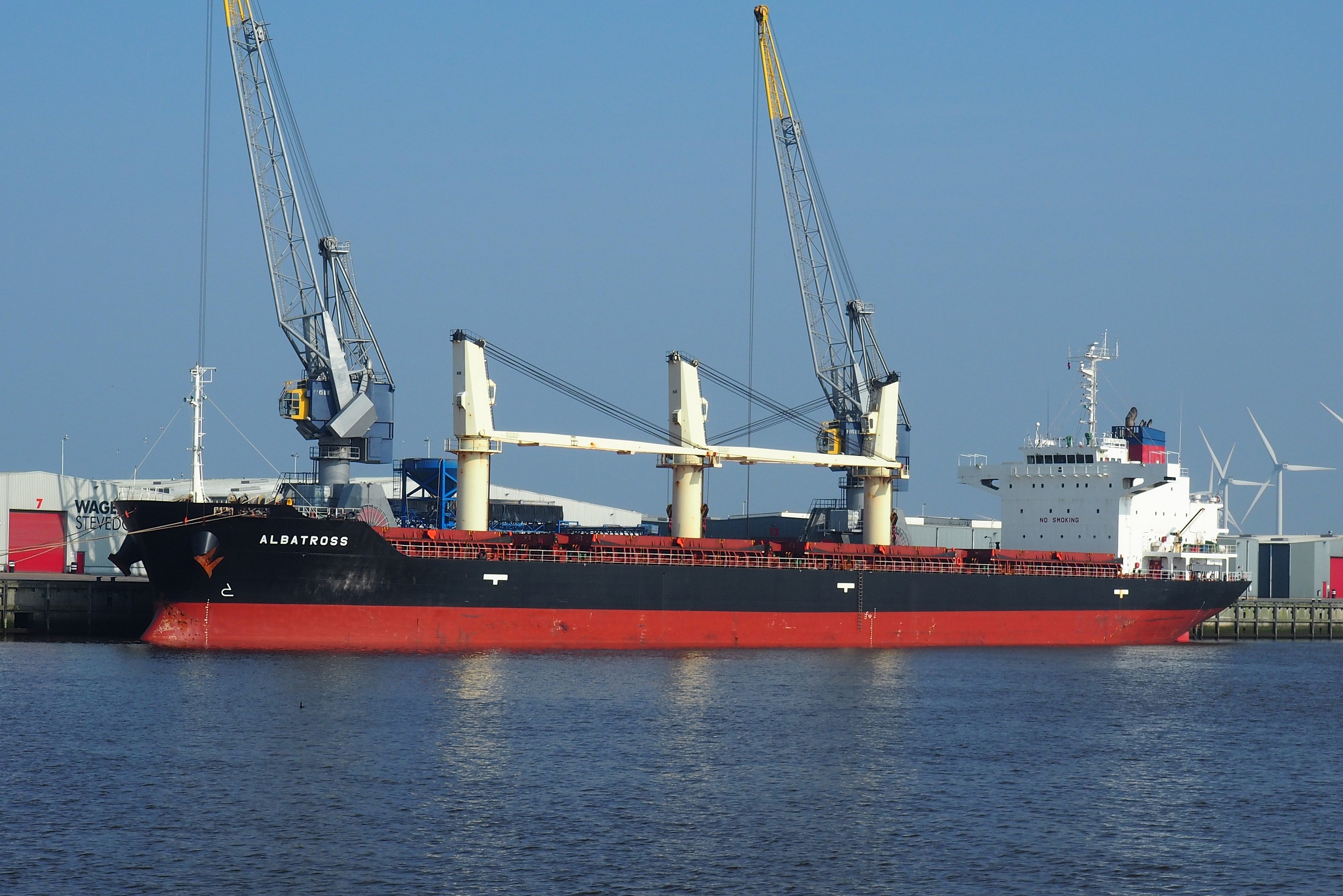 Transit: SIDER TRADER         entering English South Coast at The Dover Strait