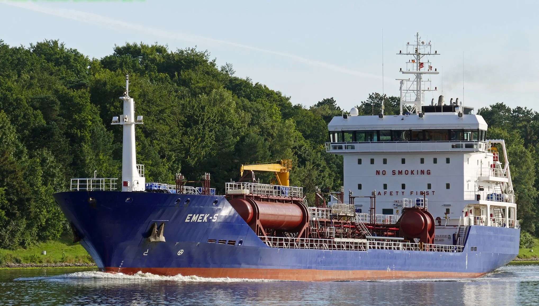 Transit: EMEK-S               entering English South Coast at The Dover Strait