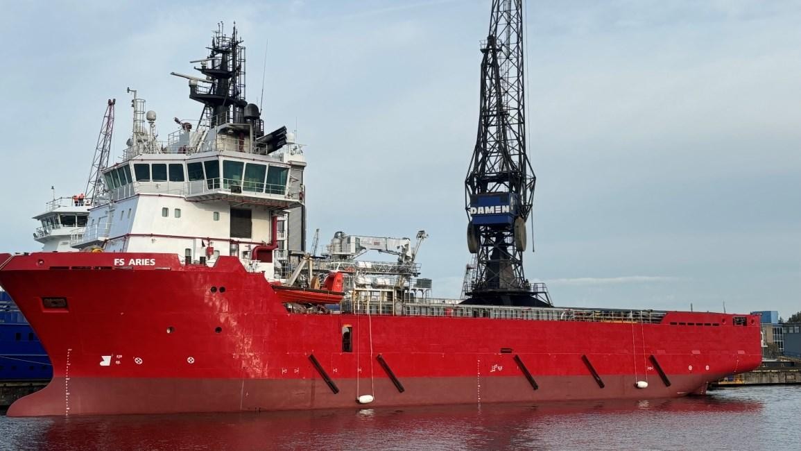  Scottish East Coast - FS ARIES             transiting Aberdeenshire Coast
