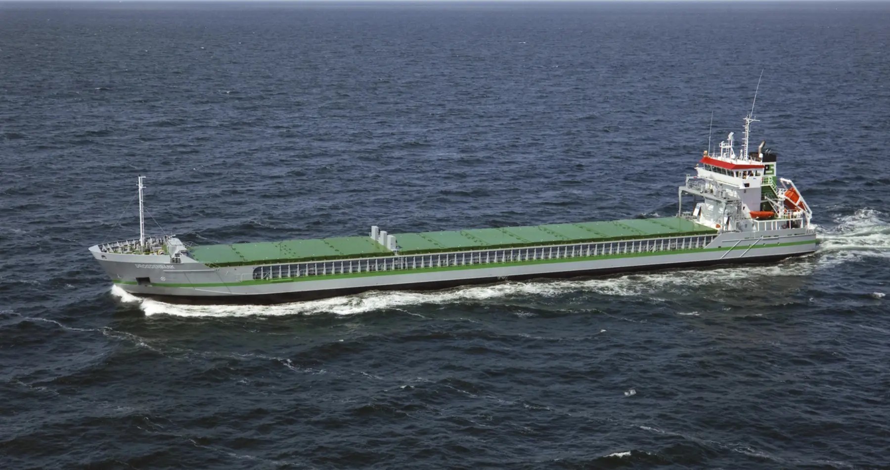  Irish Sea - DROGDENBANK transiting Irish Sea off Wales