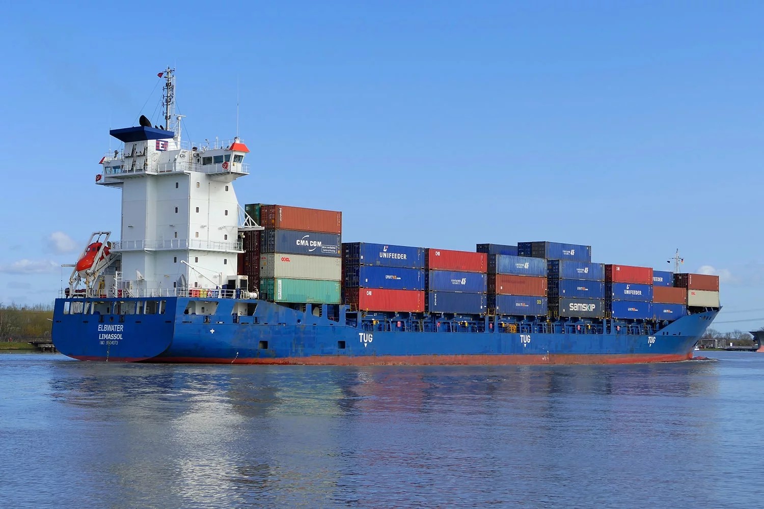 Transit: ELBWATER entering English South Coast at The Dover Strait