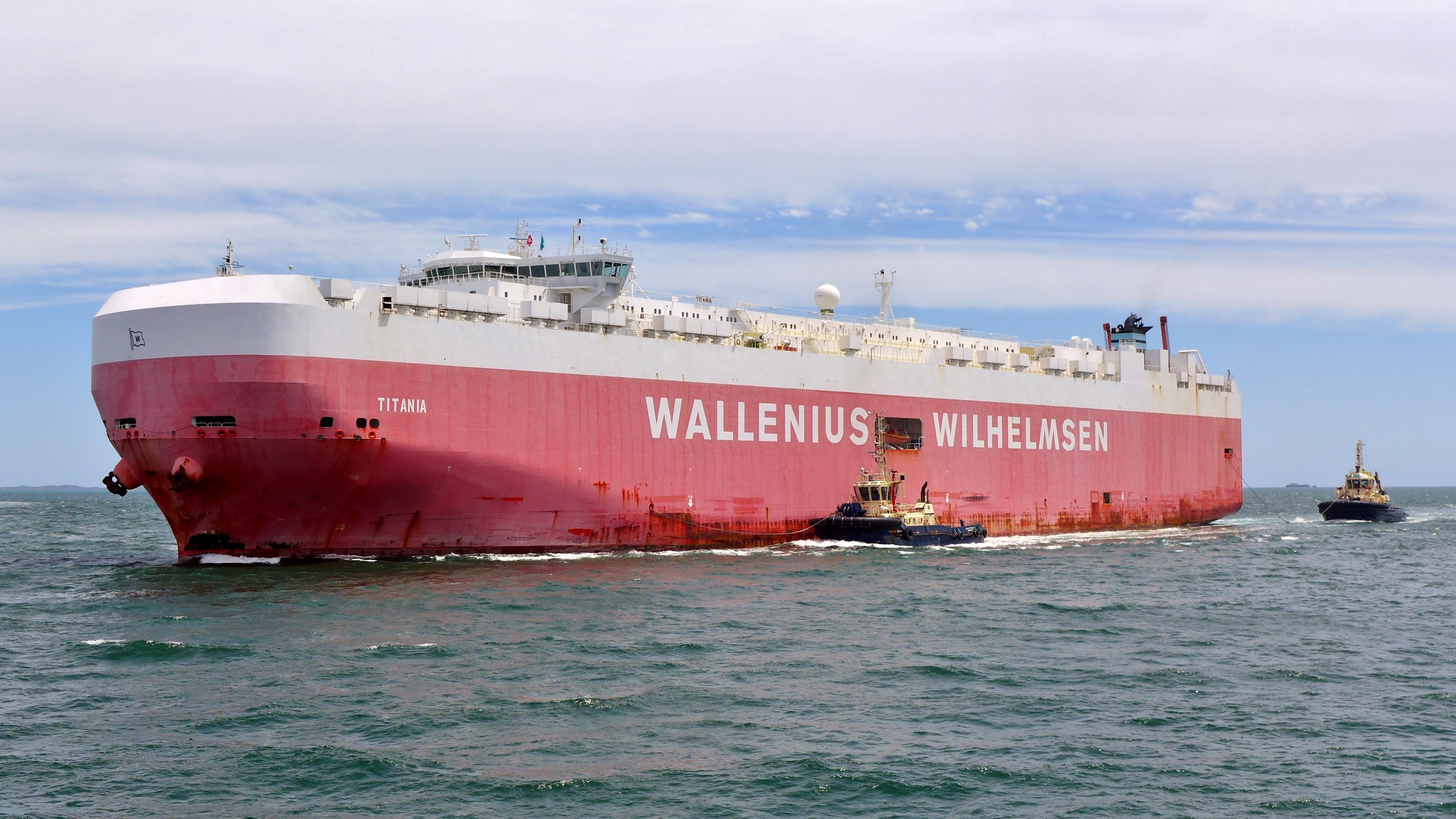 Transit: TITANIA              entering English South Coast at The Dover Strait