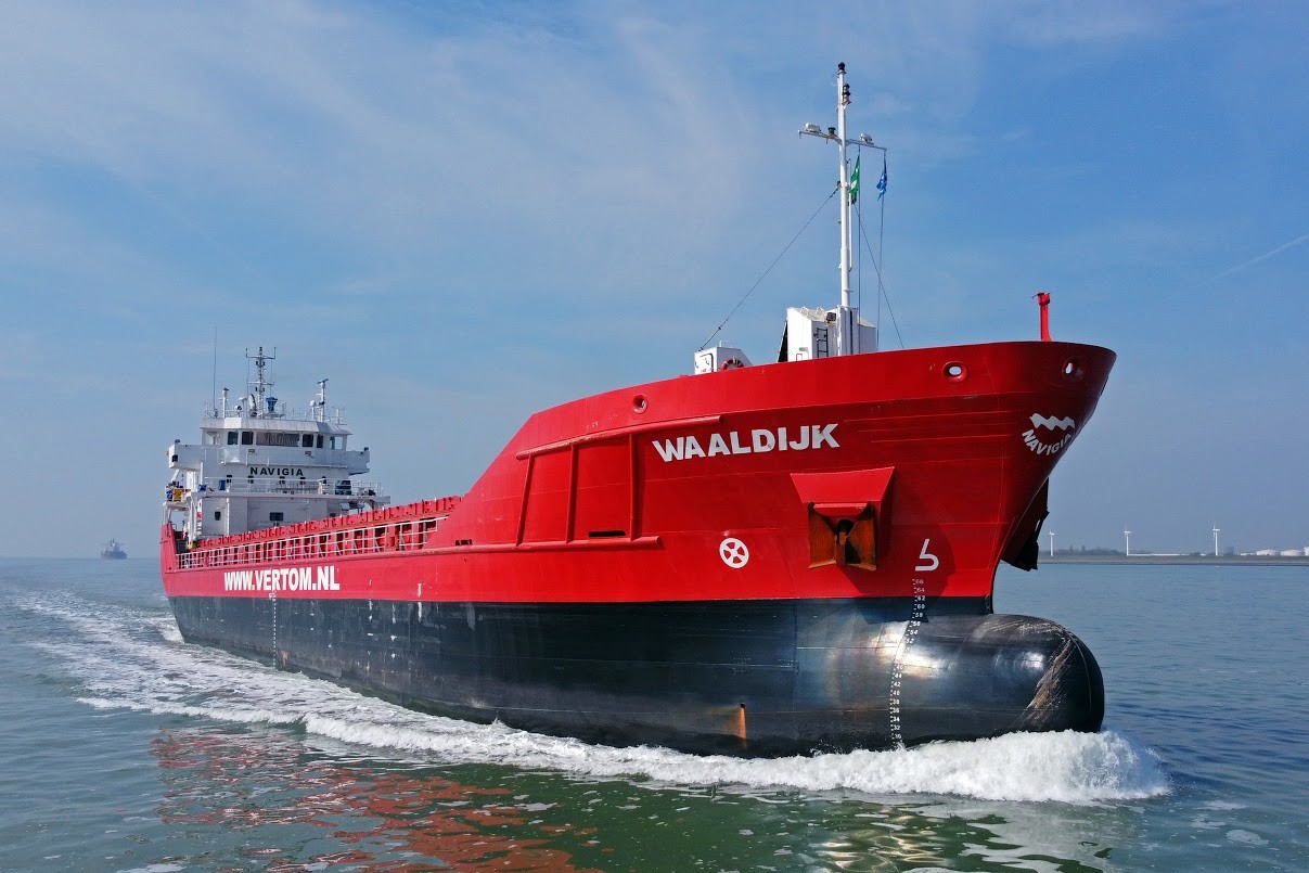  English South Coast - WAALDIJK             transiting The Dover Strait