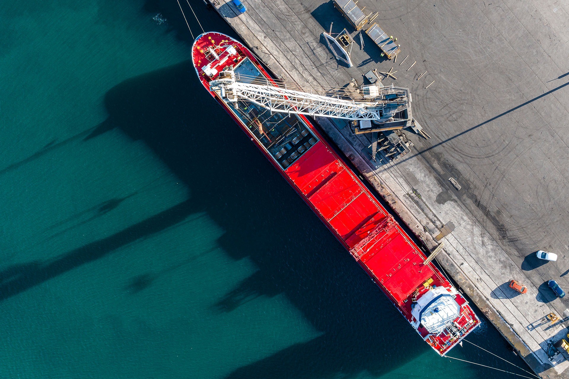  Irish Sea - MIA MARIA            transiting Irish Sea off Wales