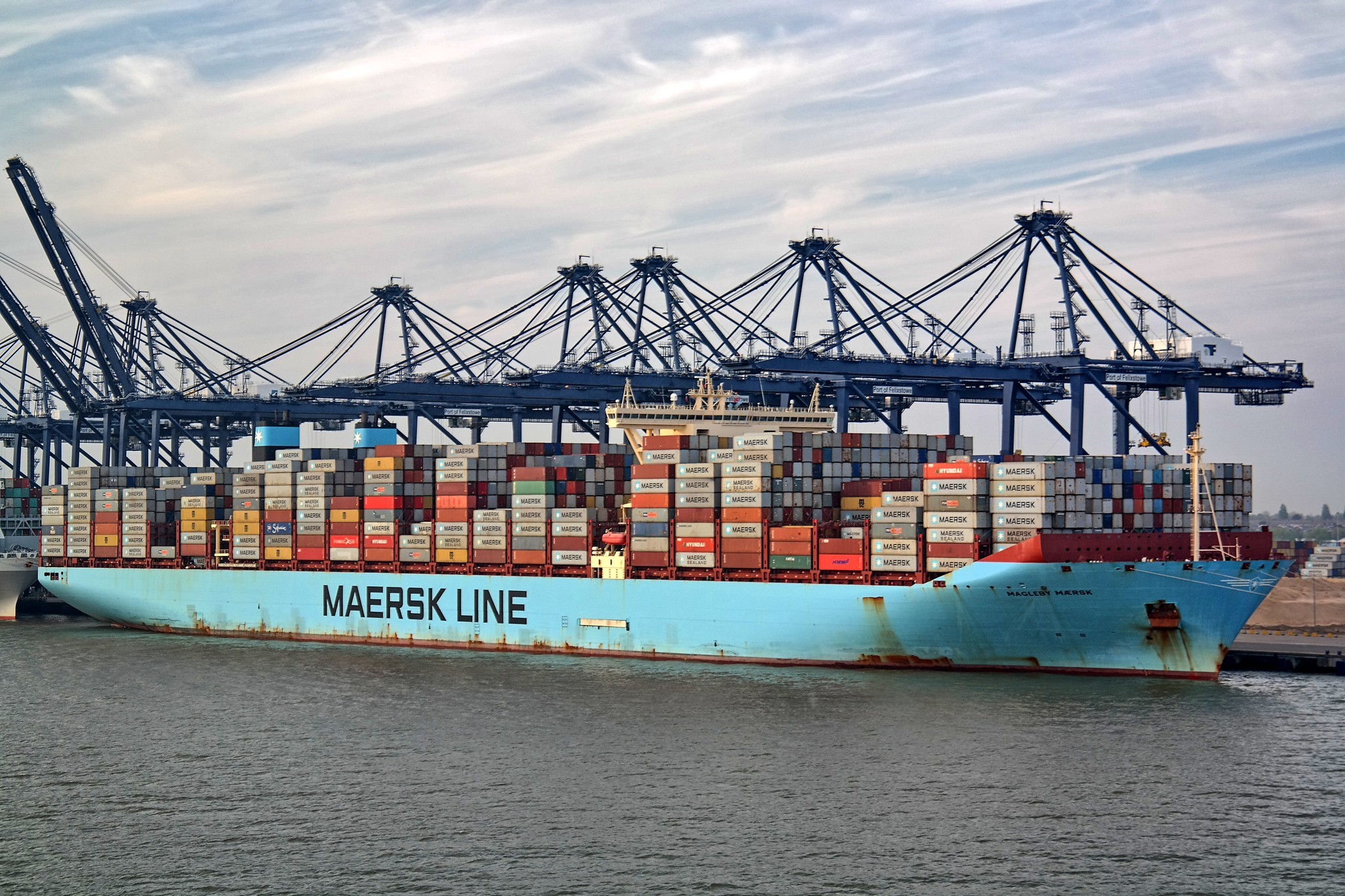 Transit: MAGLEBY MAERSK entering English South Coast at The Dover Strait
