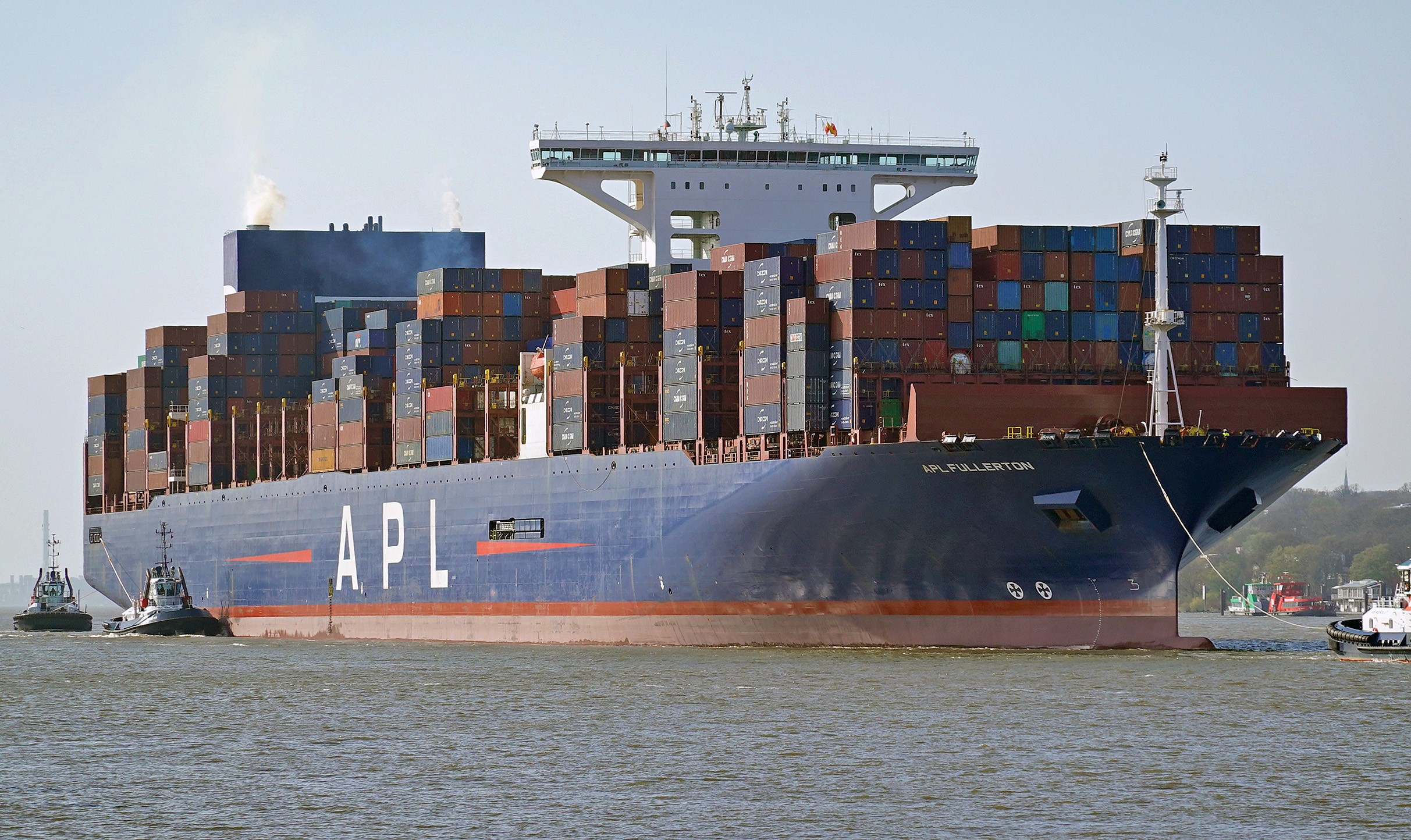 Southampton Departure: APL FULLERTON
