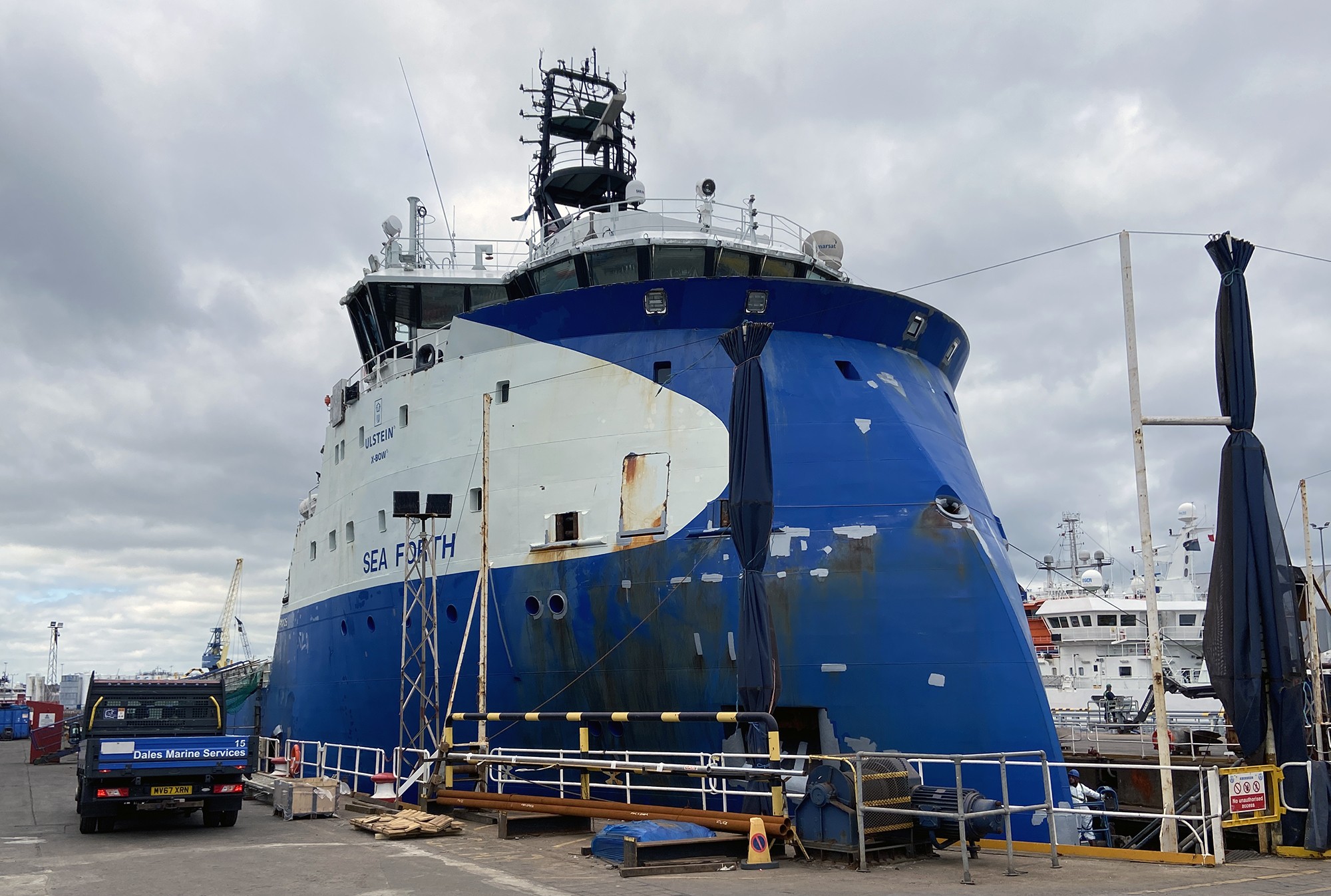  Scottish East Coast - FORTH TIDE transiting Aberdeenshire Coast
