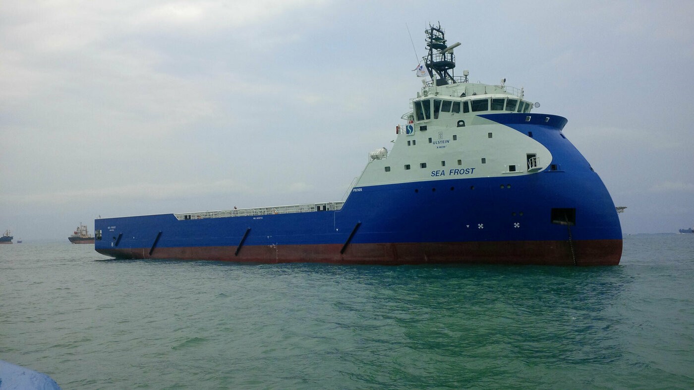  Scottish East Coast - FROST TIDE transiting Aberdeenshire Coast