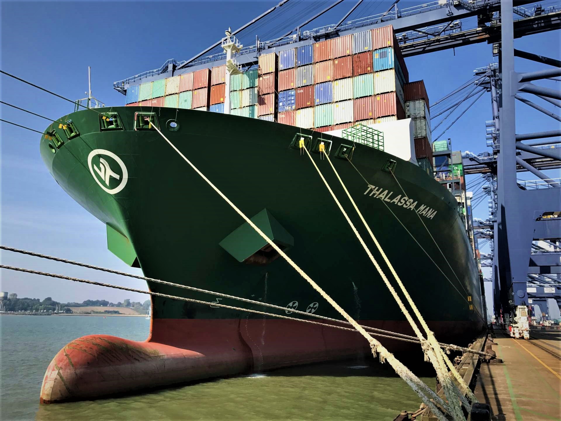  Celtic Sea - HOUSTON EXPRESS      transiting Celtic Sea