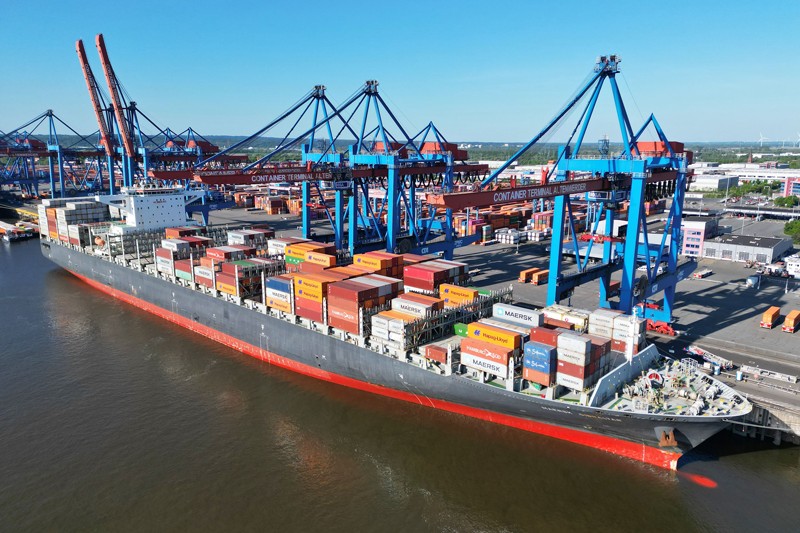Thames Arrival: MAERSK GIBRALTAR    