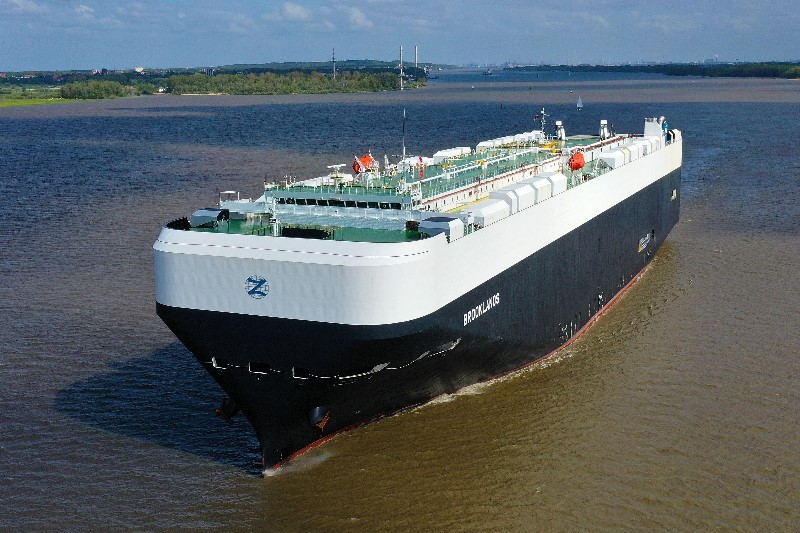 Transit: BROOKLANDS           entering English South Coast at The Dover Strait