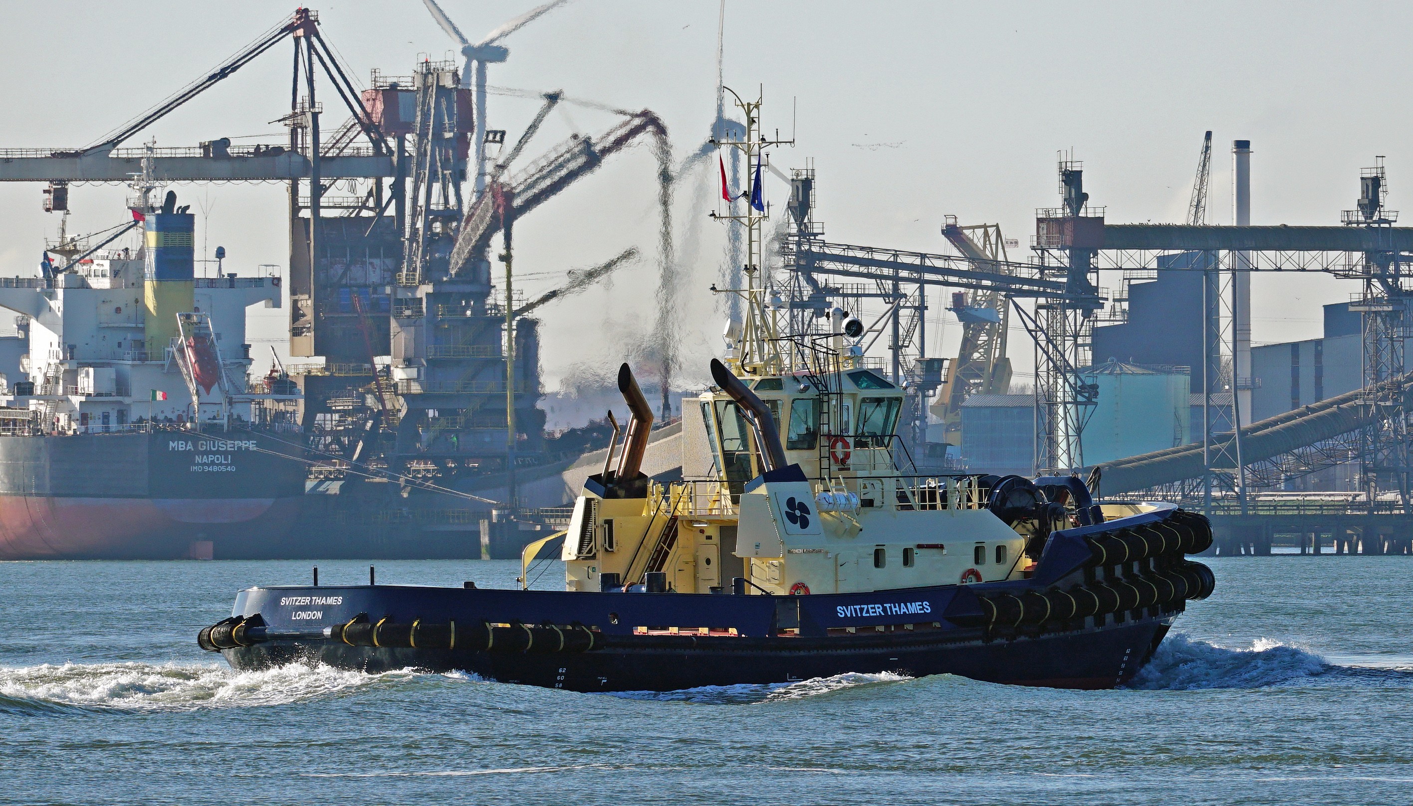 Transit: SVITZER THAMES       entering English South Coast at The Dover Strait