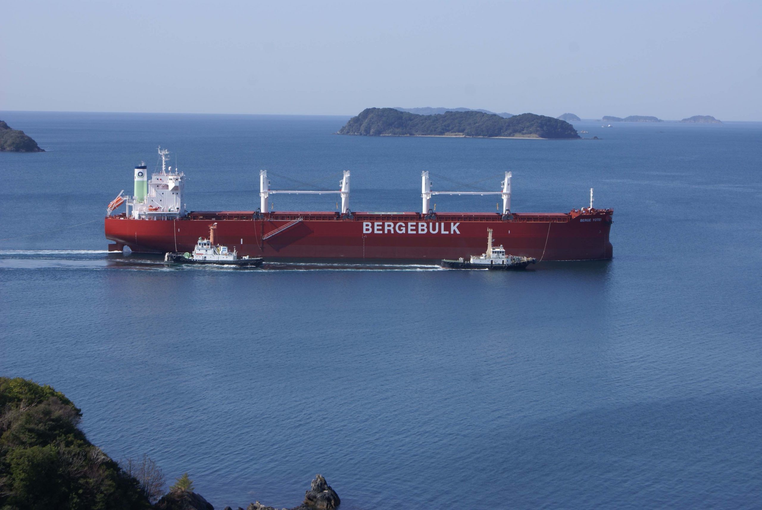 Transit: BERGE YOTEI          entering English South Coast at The Dover Strait
