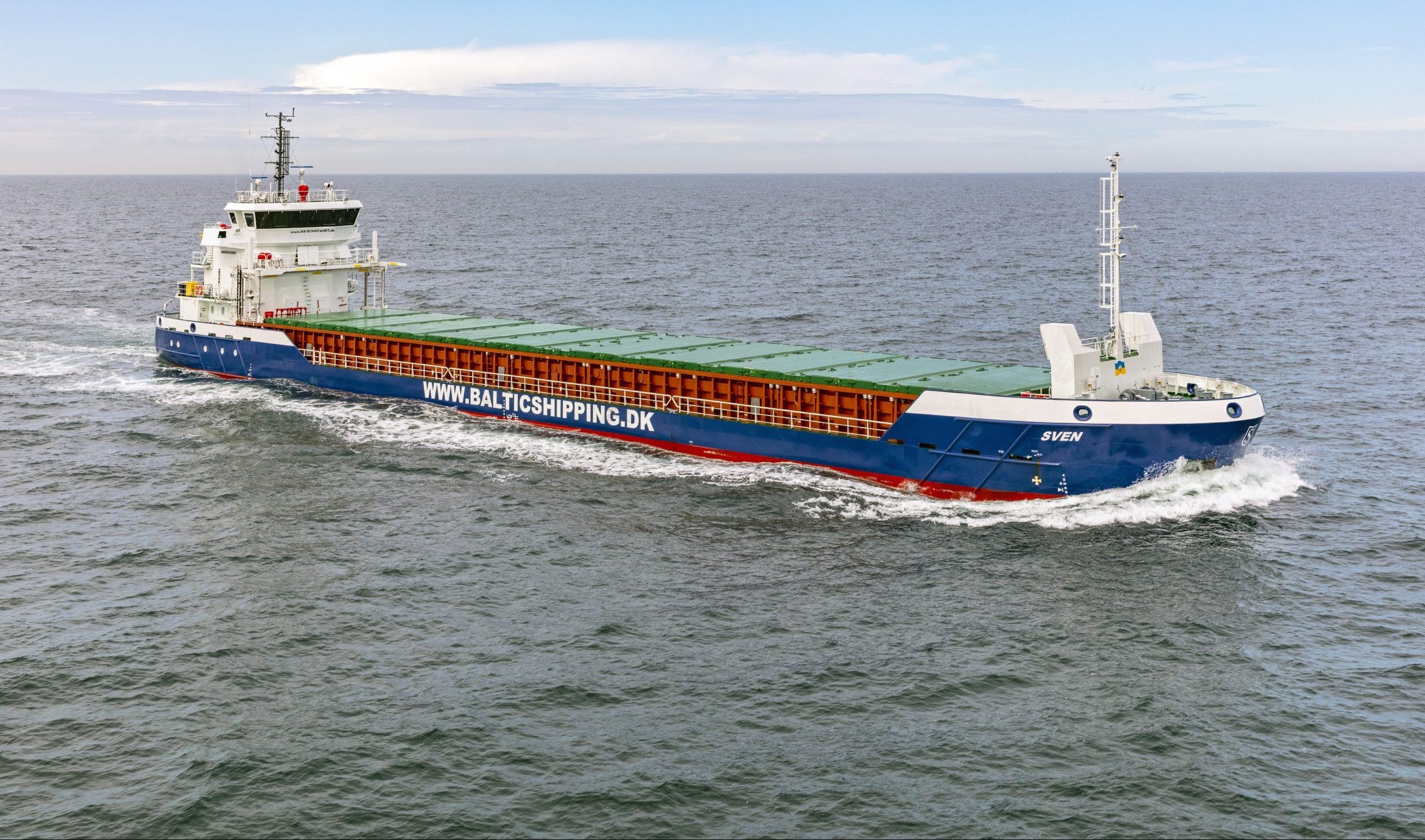 Transit: BALTIC BAY           entering English South Coast at The Dover Strait