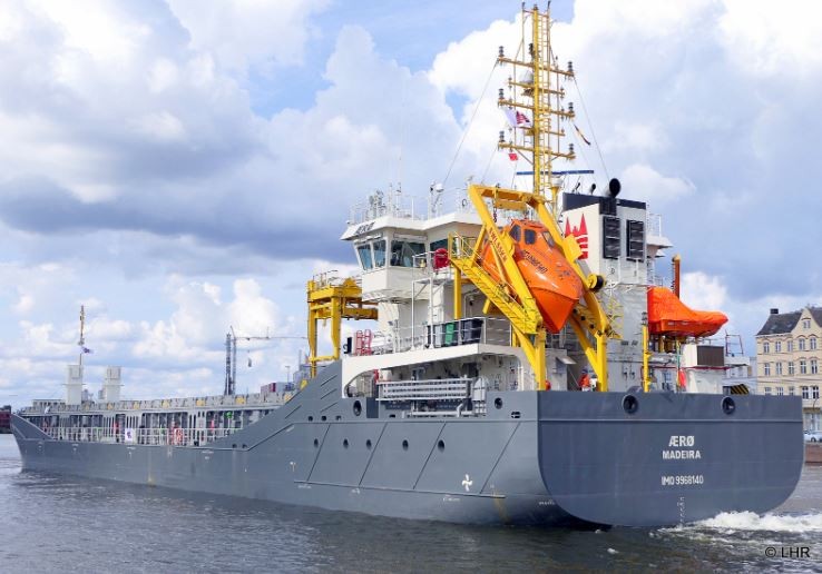 Transit: NORDIC HELENA        entering English South Coast at The Dover Strait