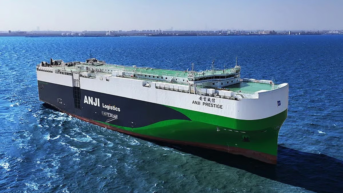  Celtic Sea - ANJI PRESTIGE        transiting Celtic Sea