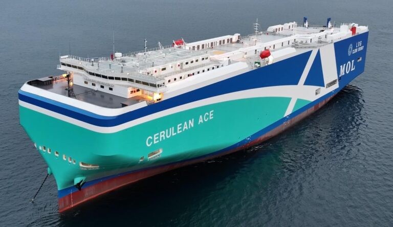 Transit: CERULEAN ACE         entering English South Coast at The Dover Strait