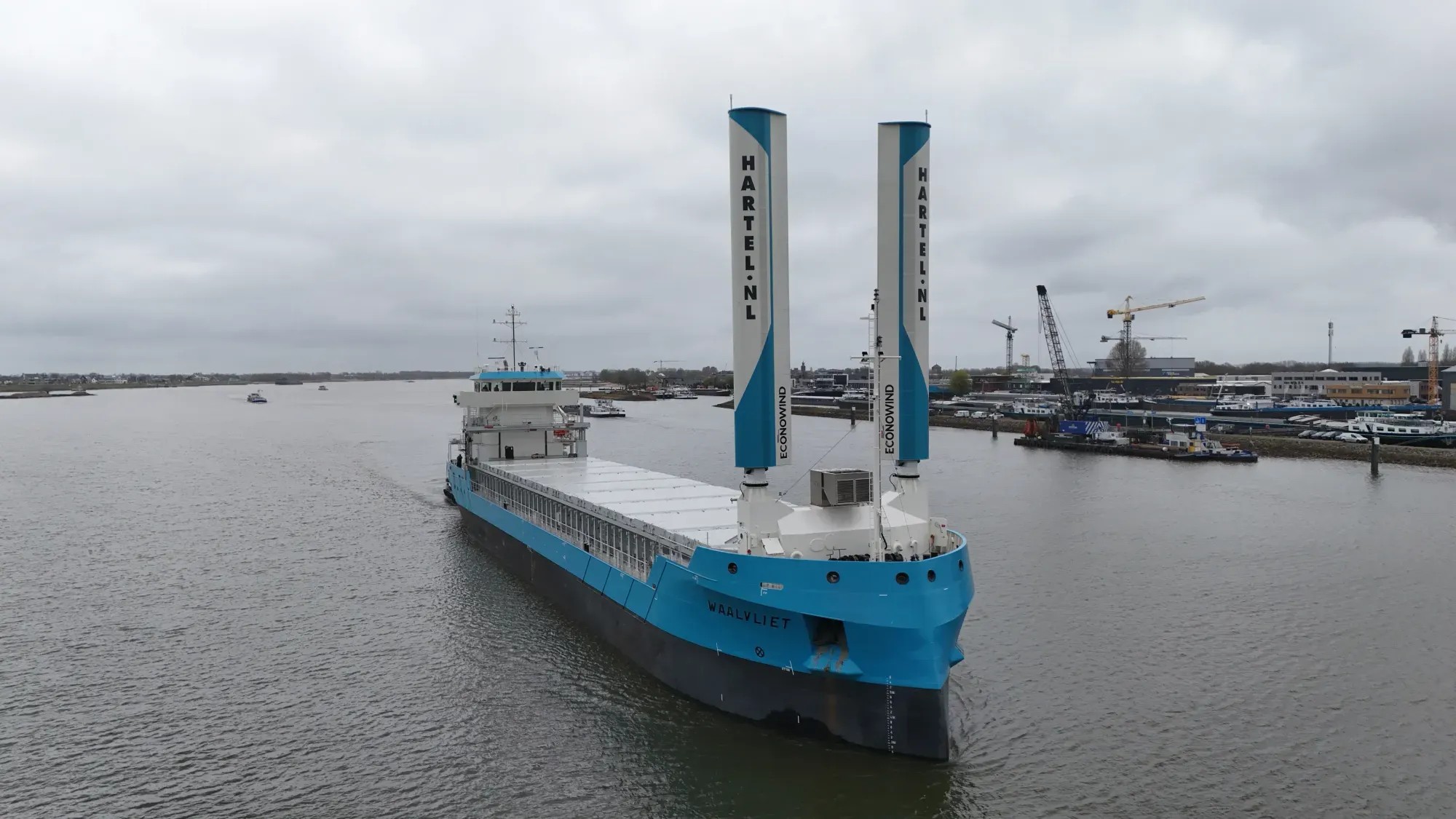 Humber Departure: WAALVLIET           