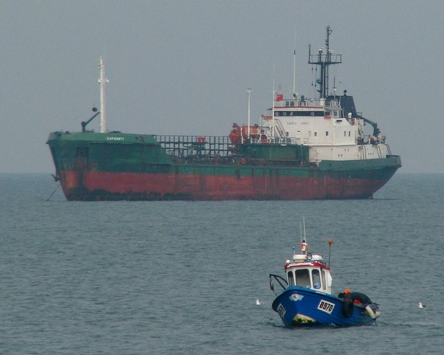  Irish Sea - ZAPADNYY transiting Irish Sea off Anglesey