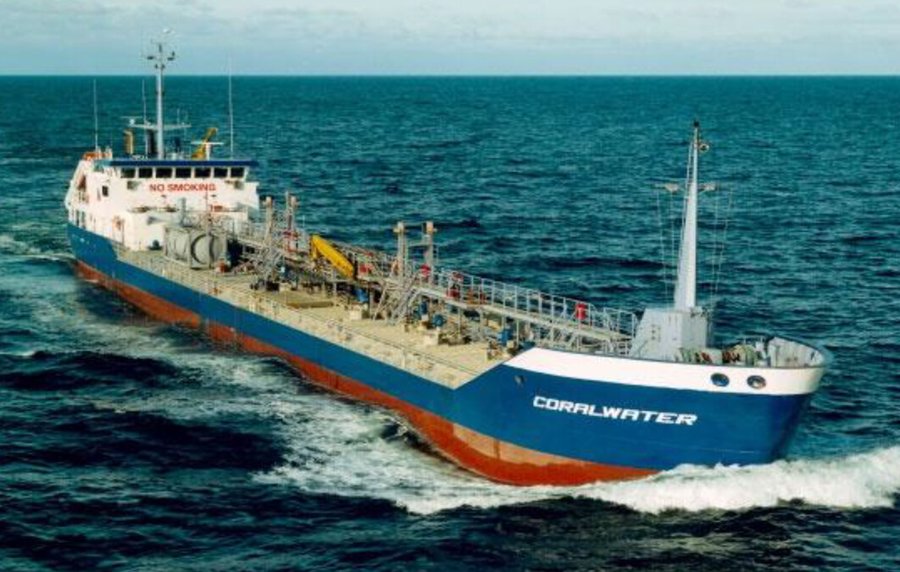  Irish Sea - CORALWATER transiting North Channel Belfast