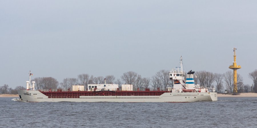 Transit: CEMVALE entering English South Coast at The Dover Strait