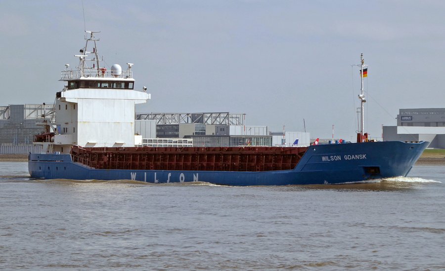 Transit: WILSON GDANSK        entering English South Coast at The Dover Strait
