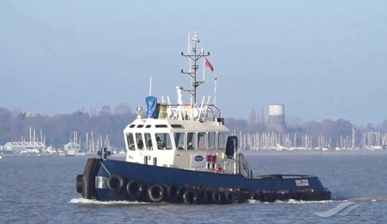 Transit: CT OXTON   entering English South Coast at The Dover Strait