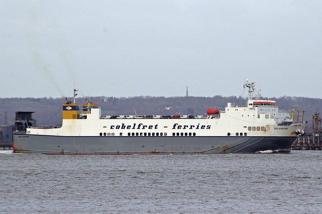 Thames Arrival: CELANDINE           