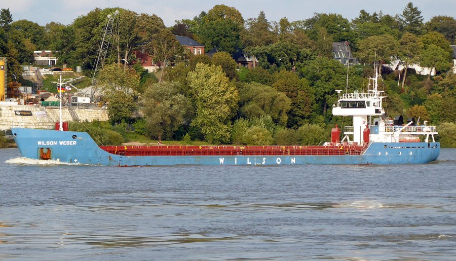 Transit: WILSON WESER         entering English South Coast at The Dover Strait