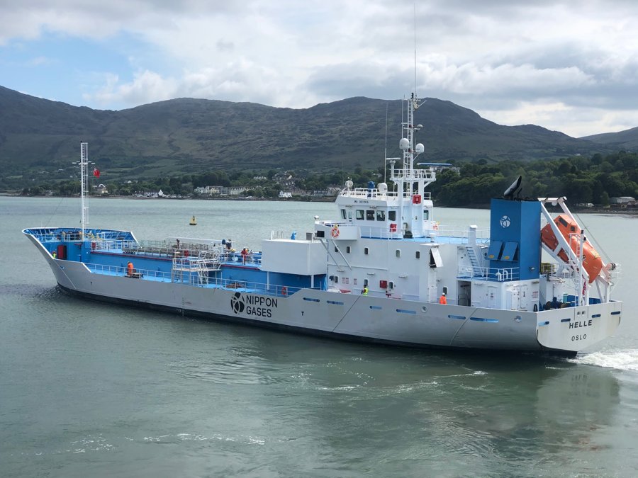 Thames Arrival: HELLE               