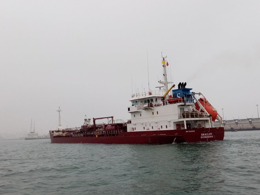  Irish Sea - ORACLIFF             transiting Irish Sea West of Man