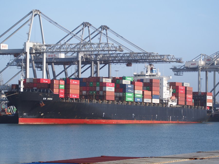 Transit: MSC INDIA            entering English South Coast at The Dover Strait